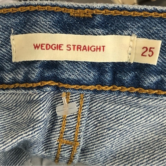 Levi’s wedgy, straight button, fly, distressed jeans - Picture 7 of 12